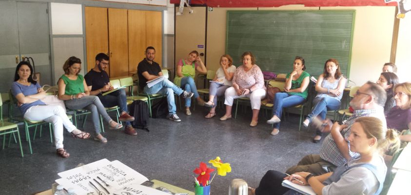 Reunión entre profesionales del Centro de Educación Especial Koynos y el CEIP El Barranquet