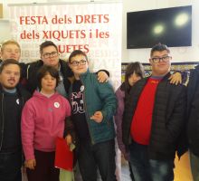 Alumnos de Transición a la Vida Adulta en el Ayuntamiento de Rocafort